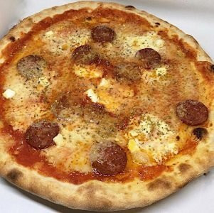 pizza appetitosa